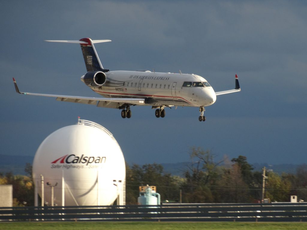 Canadair Regional Jet CRJ-200 (N409AW) - 2000 CL-600-2B19 