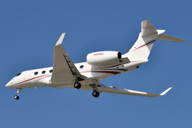 Gulfstream Aerospace Gulfstream V (N308EL) - Arriving 23-R on 09-14-22. 2nd of 2 GLF5's owned by Eli Lilly Corp. The other being N307EL.