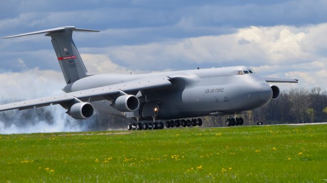 LOCKHEED C-5 Super Galaxy (87-0027) - C-5M Super Galaxy visiting Selfridge ANG Base, Michigan on May 4, 2023