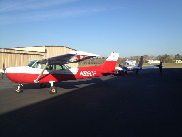 Cessna Skyhawk (N95CP)