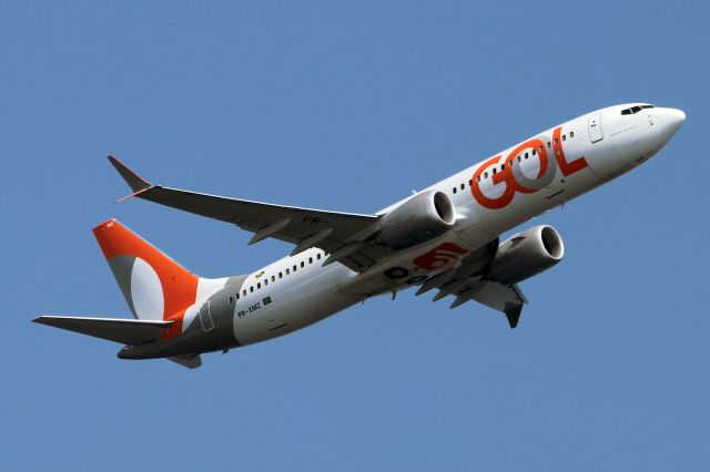Boeing 737-700 (PR-XMZ)