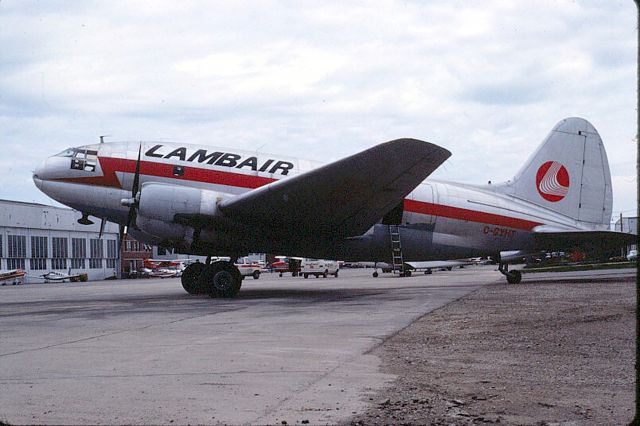 CURTISS Commando (C-GYHT)