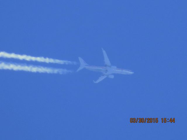 Boeing 737-800 (N885NN) - American Airlines flight 1087 from SJD to ORD over Southeastern Kansas at 39,000 feet.