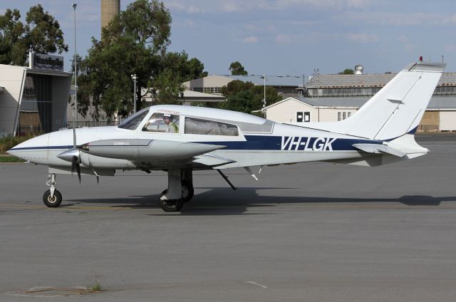 Cessna 310 (VH-LGK)