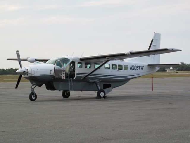 Cessna Caravan (N208TW)