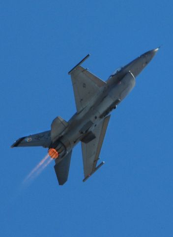 AFR89149 — - U.S. Air Force F-16 Viper going vertical at Mather field, Capitol Air Show 2012, Rancho Cordova, Ca.,
