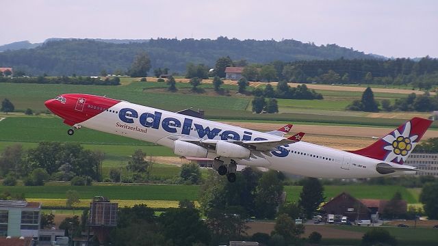 Airbus A340-300 (HB-JMF) - departing to Havana 11/07/18