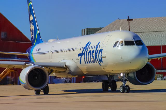 Airbus A321 (N929VA)