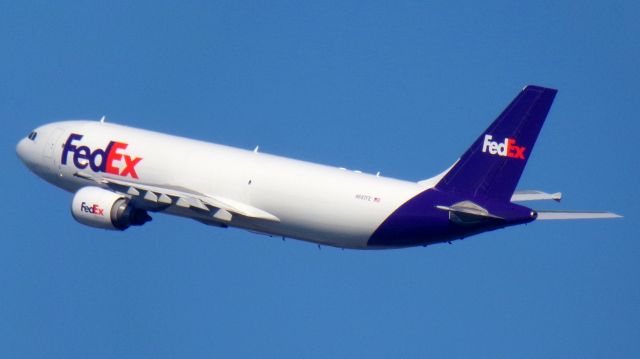 Airbus A300F4-600 (N687FE)