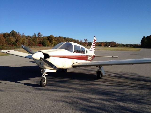 Piper Cherokee (N5210T)