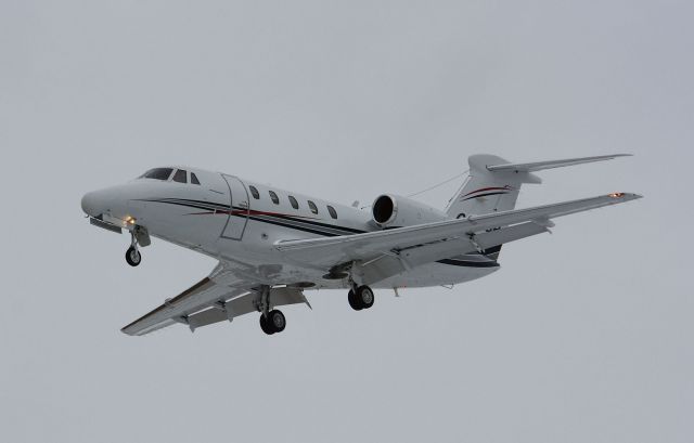 Cessna Citation III (C-GPOP) - Final to CYHU, 29-11-2018