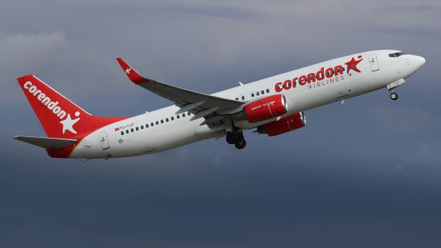 Boeing 737-800 (TC-TJF)