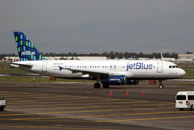 Airbus A320 (N583JB) - jetBlue / Airbus A320-232 - MSN 2150 / N583JB / MMMX 06/2019