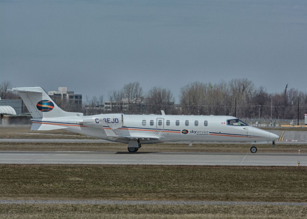Learjet 45 (C-GEJD)
