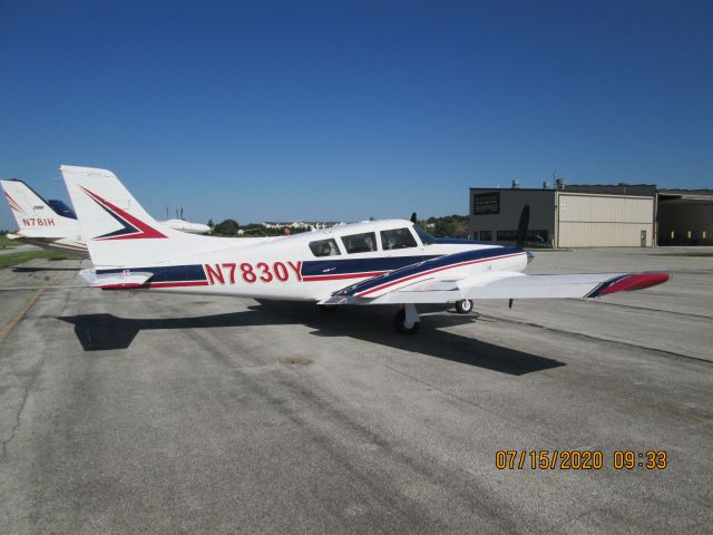 Piper PA-30 Twin Comanche (N7830Y) - new paint!