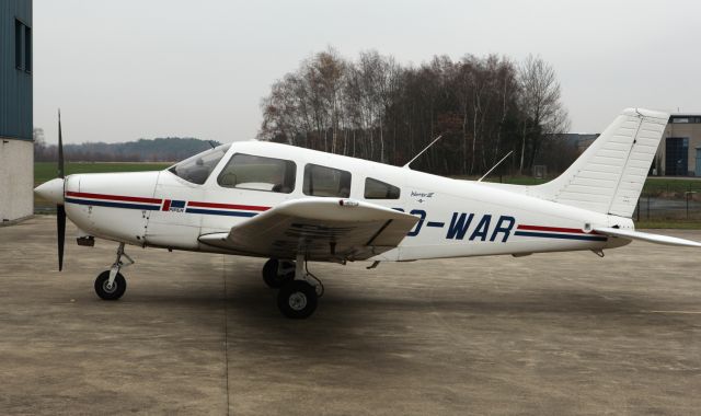 Piper Cherokee (OO-WAR)