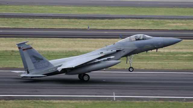 McDonnell Douglas F-15 Eagle (84-0026) - McDonnell Douglas F-15C from the 123d Fighter Squadron landing back at Portland International Airport