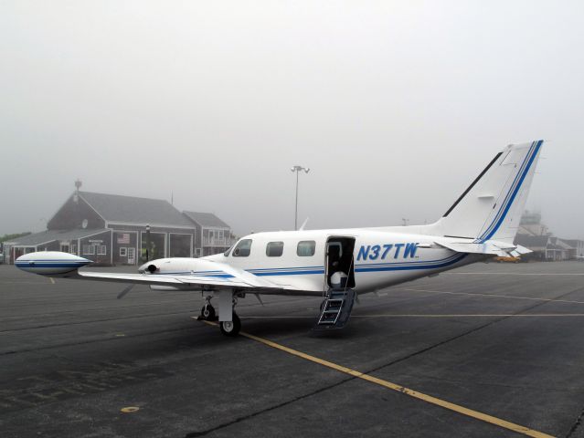 Piper Cheyenne 3 (N37TW) - Fog at Nantucket.