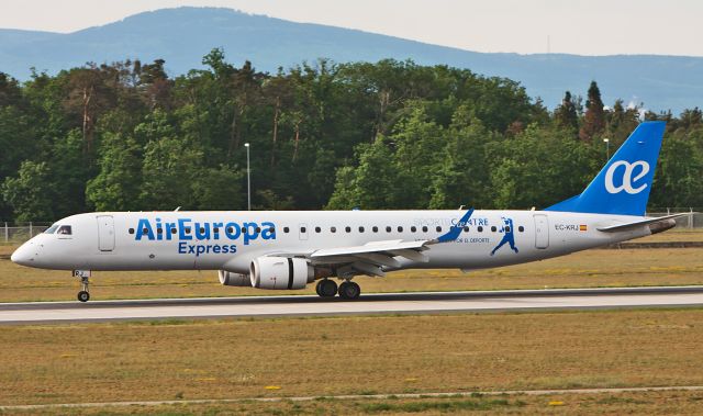 Embraer ERJ-190 (EC-KRJ)