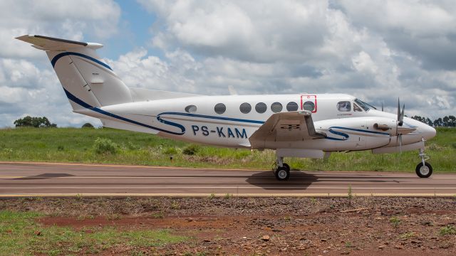 Beechcraft Super King Air 200 (PS-KAM)