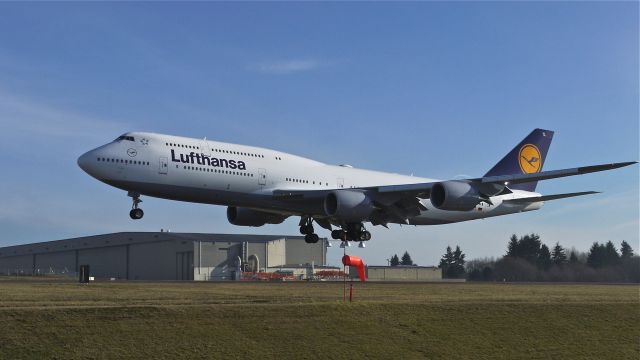 BOEING 747-8 (D-ABYL) - BOE31 on final to Rwy 34L to complete a flight test on 1/26/14. (LN:1492 cn 37836).