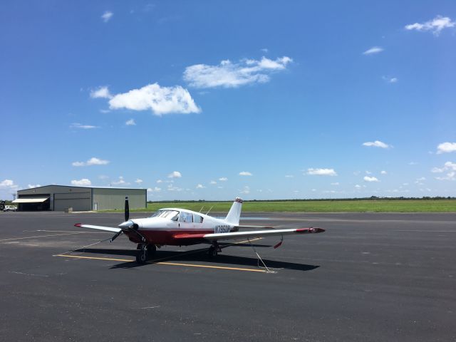 Piper PA-24 Comanche (N7950P) - Uvalde, Texas