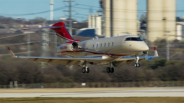 Bombardier Challenger 300 (N800BD) - 22 arrival.