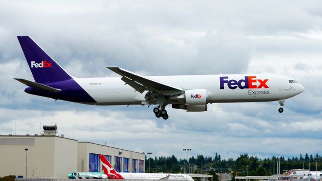 BOEING 767-300 (N187FE) - BOE644 on short final to Rwy 16R to complete an EWA flight on 8.21.20. (B767-300F(ER) / ln 1217 / cn 63118).