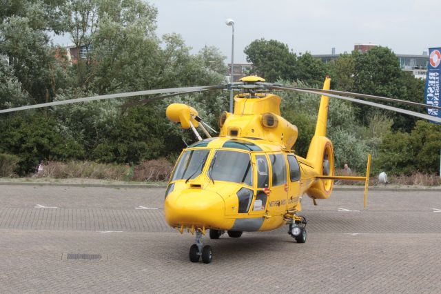 VOUGHT SA-366 Panther 800 (OO-NHV) - Noordzee Helikopters Vlaanderen (NHV), Airbus Helicopters AS365 Dauphin, at Rescue Vlissingen, 08-15-2018