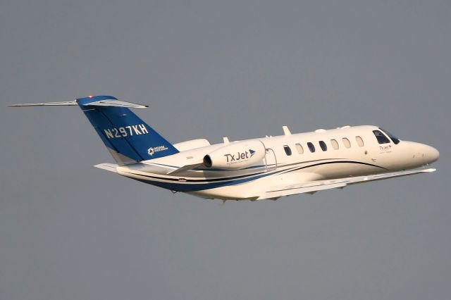 Cessna Citation CJ3 (N297KH)