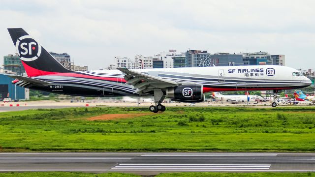 Boeing 757-200 (B-2821)