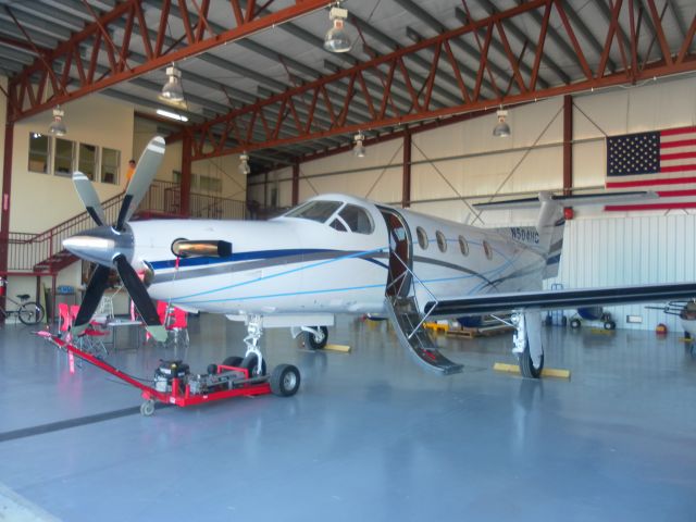 Pilatus PC-12 —