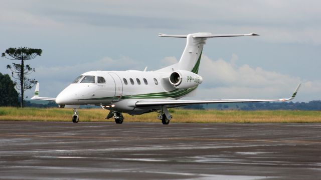 Embraer Phenom 300 (PP-JDB)