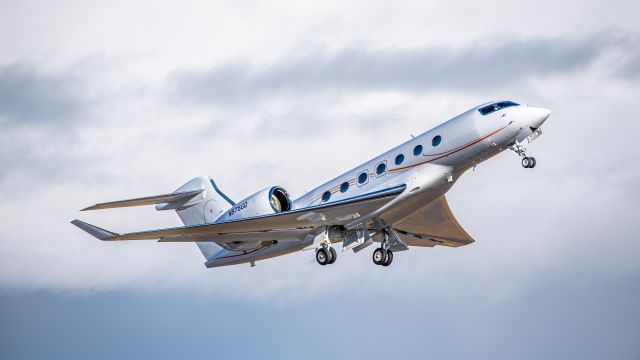 Gulfstream Aerospace Gulfstream G500 (N575GD) - G500 departing KBZN 