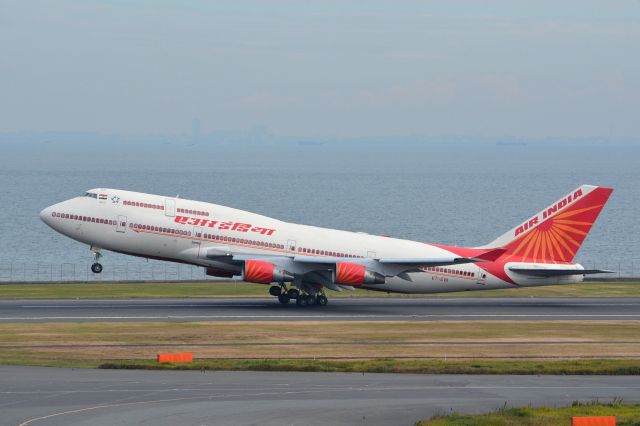 Boeing 747-400 (VT-EVA)