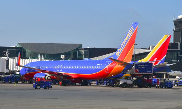 Boeing 737-800 (N8321D) - Southwest Airlines Boeing 737-8H4(WL) N8321D in Baltimore 