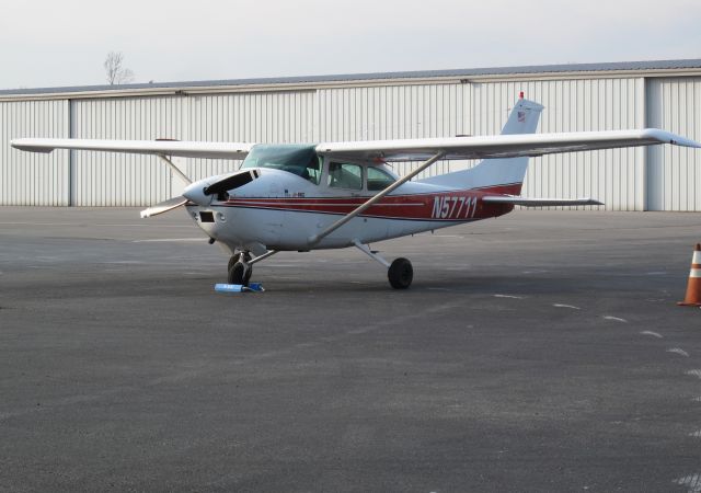 Cessna Skylane (N57711)