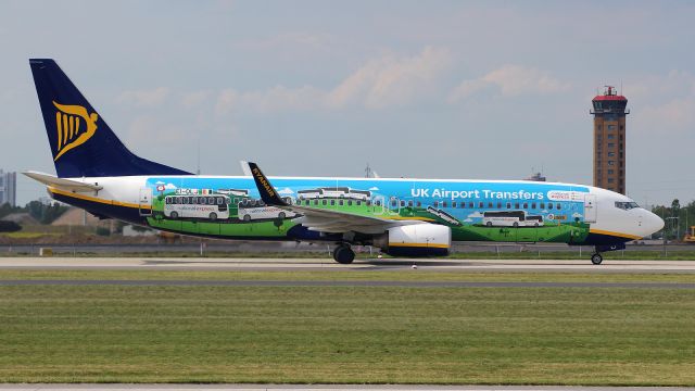 Boeing 737-800 (EI-DLJ)