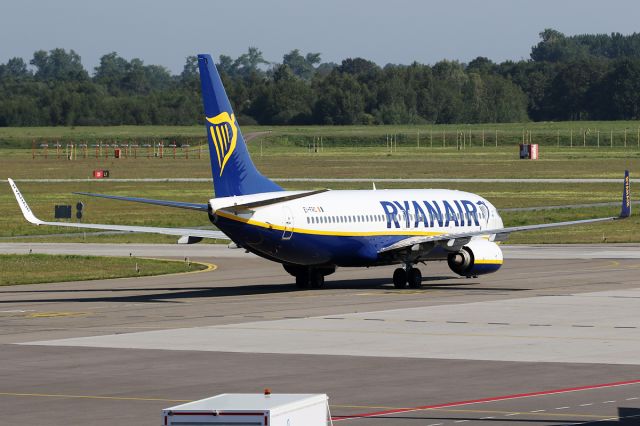 Boeing 737-800 (EI-FRC)
