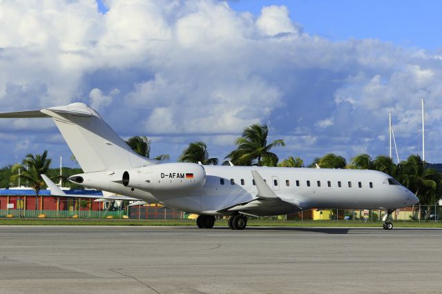 Bombardier Global Express (D-AFAM) - D-AFAM arriving at TNCM St Maarten.