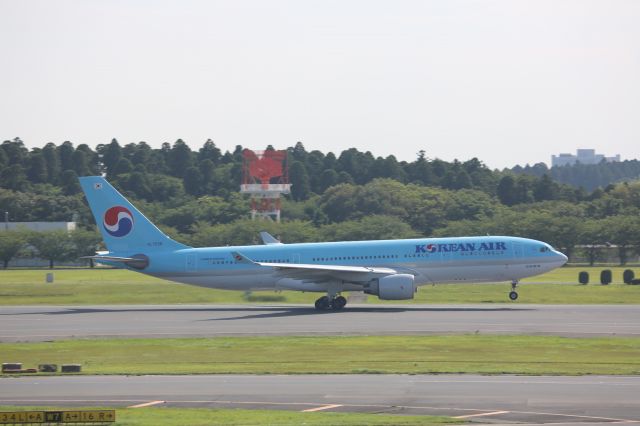 Airbus A330-200 (HL7538)