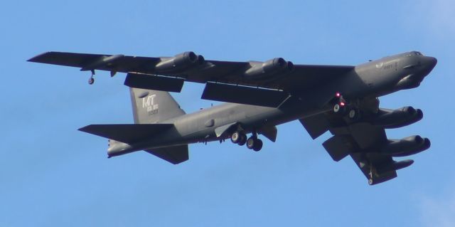 Boeing B-52 Stratofortress — - A Boeing B52 Stratofortress flying over Cotswold Kemble Airport.br /br /Location: Cotswold Kemble Airport.br /Date: 31.08.22 (dd/mm/yy).