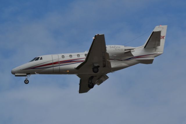 Cessna Citation Excel/XLS (N712GK) - KS AIR 3-7-12 IV LLC (The Keith Corporation) on final at KCLT - 10/14/18