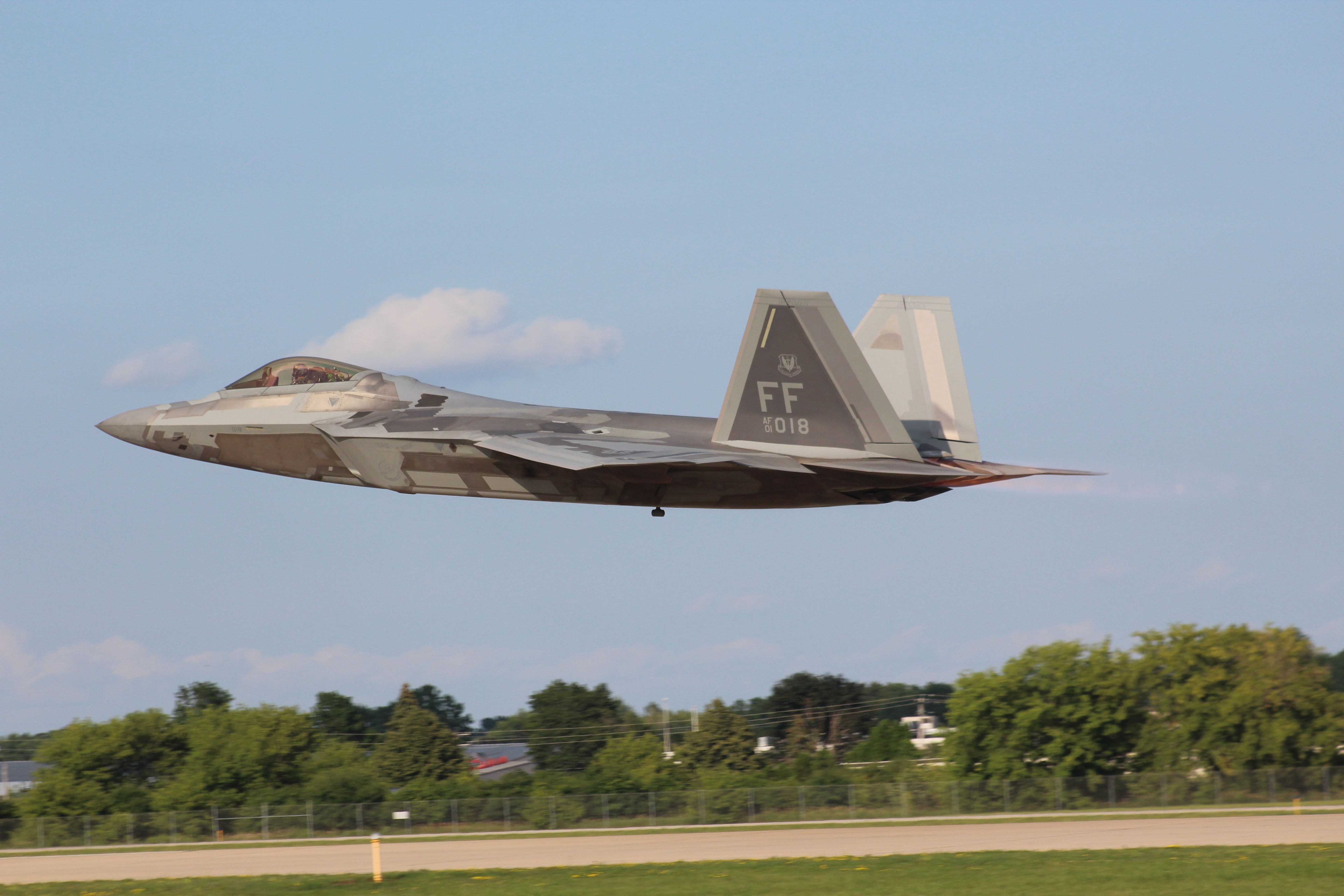 Lockheed F-22 Raptor (AFR1018) - First Fighter Wing F-22 Afternoon Demo Show beginning at Oshkosh Wednesday June 24.br /The Raptor will fly again at sunset. 