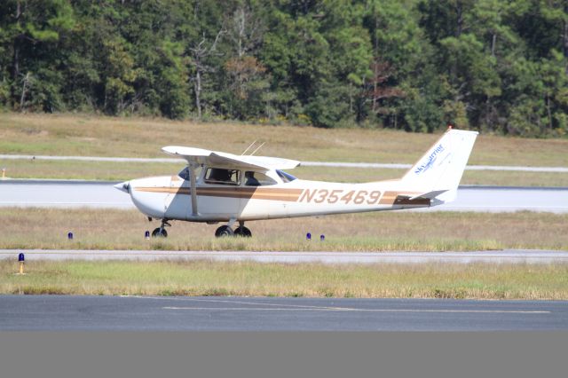 Cessna Skyhawk (N35469)