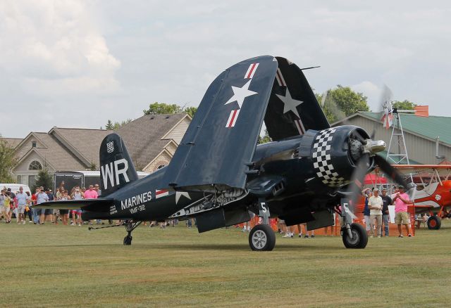 VOUGHT-SIKORSKY V-166 Corsair (N179PT) - Jim Reed in his Chance Vaught F4U, cn 122179, during Wings & Wheels 2015 at Sloas Airfield is just outside Warren, OH on 9 Aug 2015.