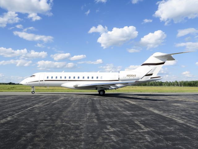 Bombardier Global Express (N806AS) - Top class of business aviation. No location as per request of the aircraft owner.