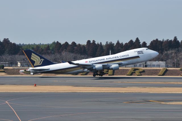 Boeing 747-400 (9V-SFN) - 2011/2/19