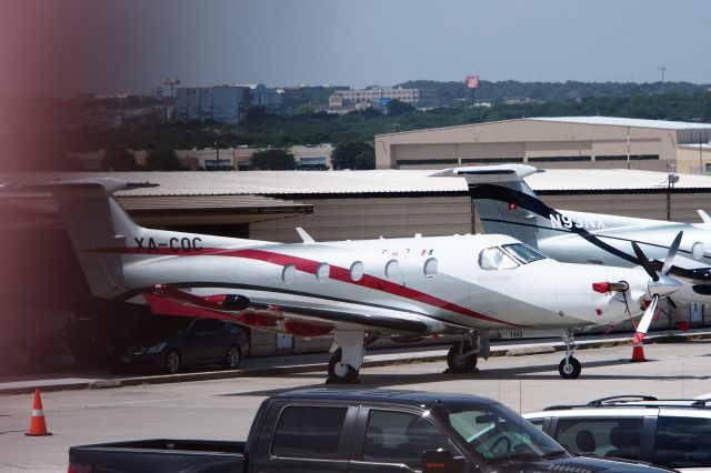 Pilatus PC-12 (XA-COC)