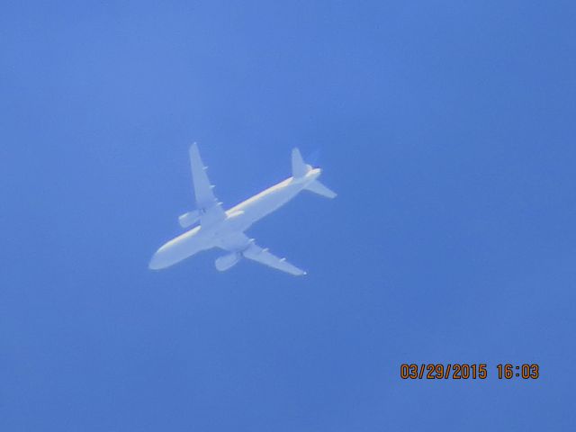 Airbus A320 (N497UA) - United flight 426 from San Jose Del Cabo to ORD over Southeastern Kansas at 37,000 feet.